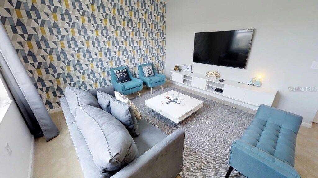 Image 19 of 25 For 3810 Oakville Avenue