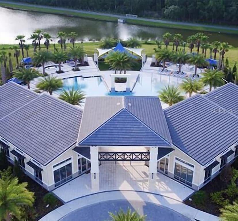 Image 23 of 25 For 3810 Oakville Avenue