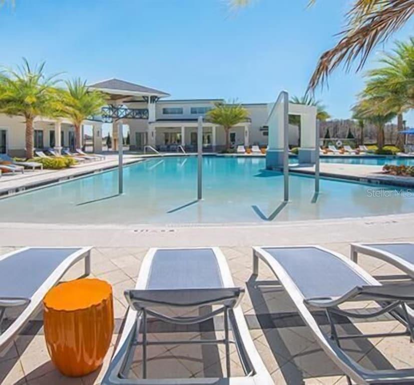 Image 24 of 25 For 3810 Oakville Avenue