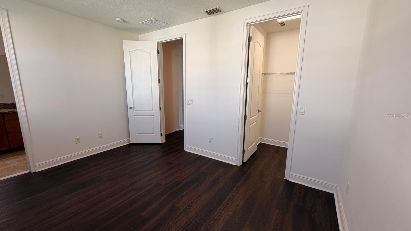 Image 25 of 40 For 14038 Millington Street