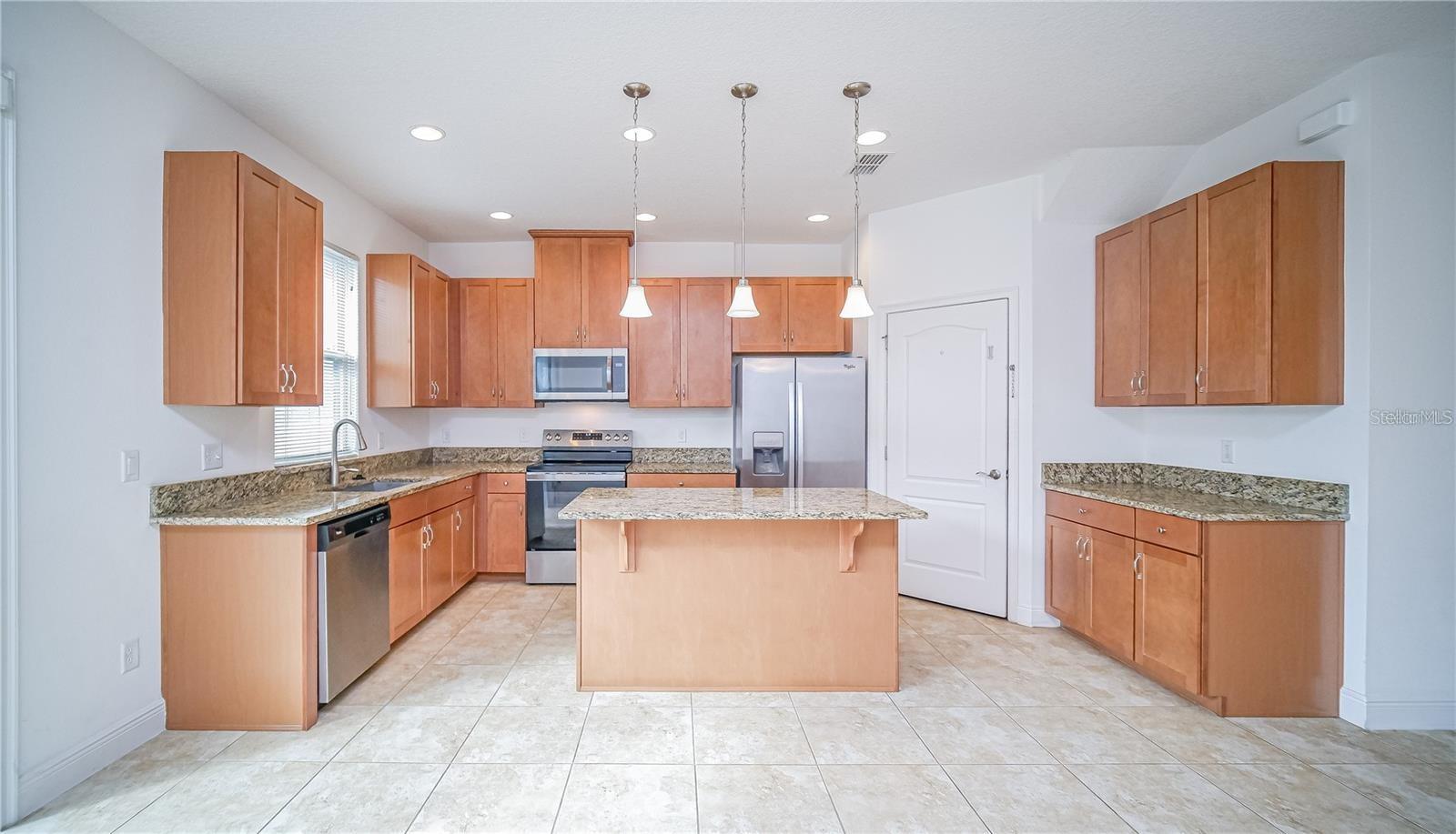 Image 8 of 40 For 14038 Millington Street