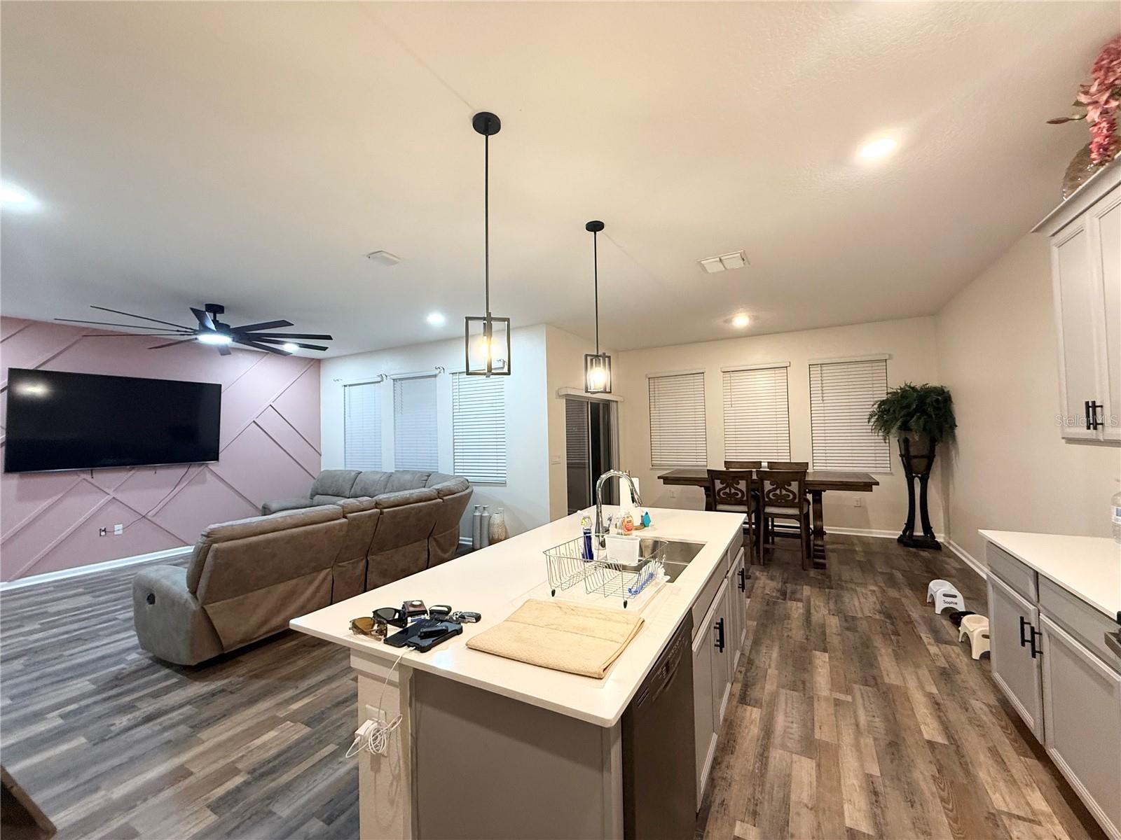 Image 10 of 35 For 1048 Downswing Place