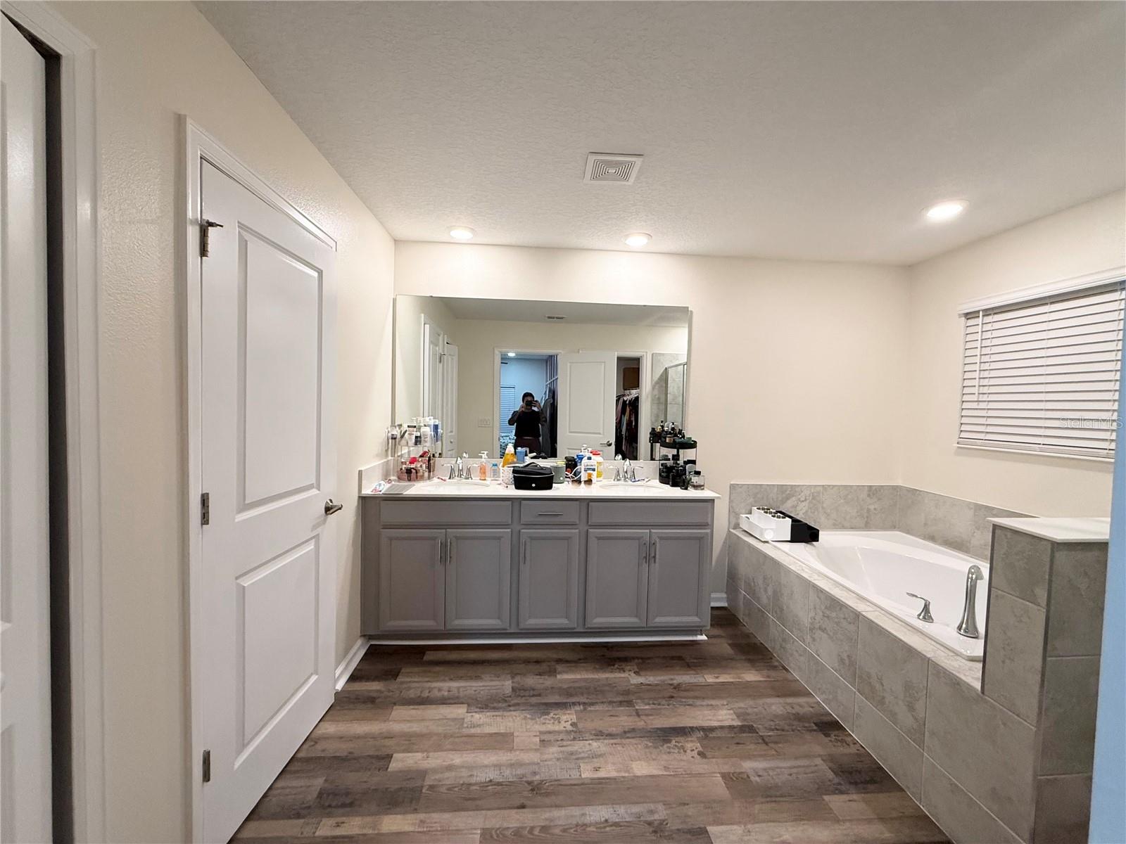 Image 34 of 35 For 1048 Downswing Place