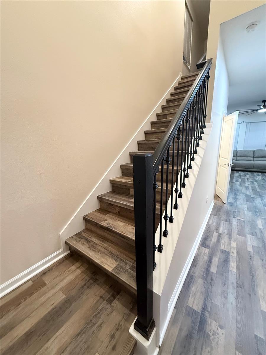 Image 6 of 35 For 1048 Downswing Place