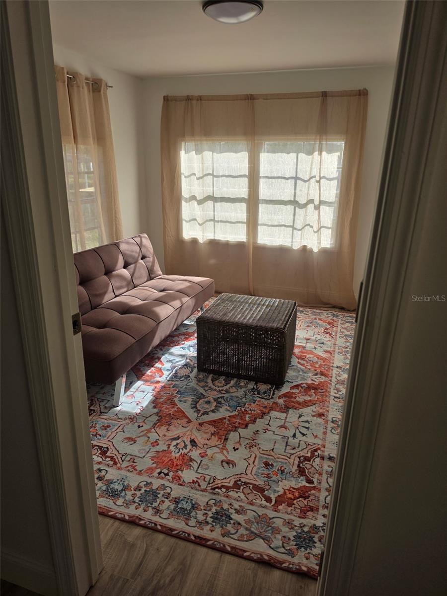 Image 10 of 13 For 2944 Palm Circle