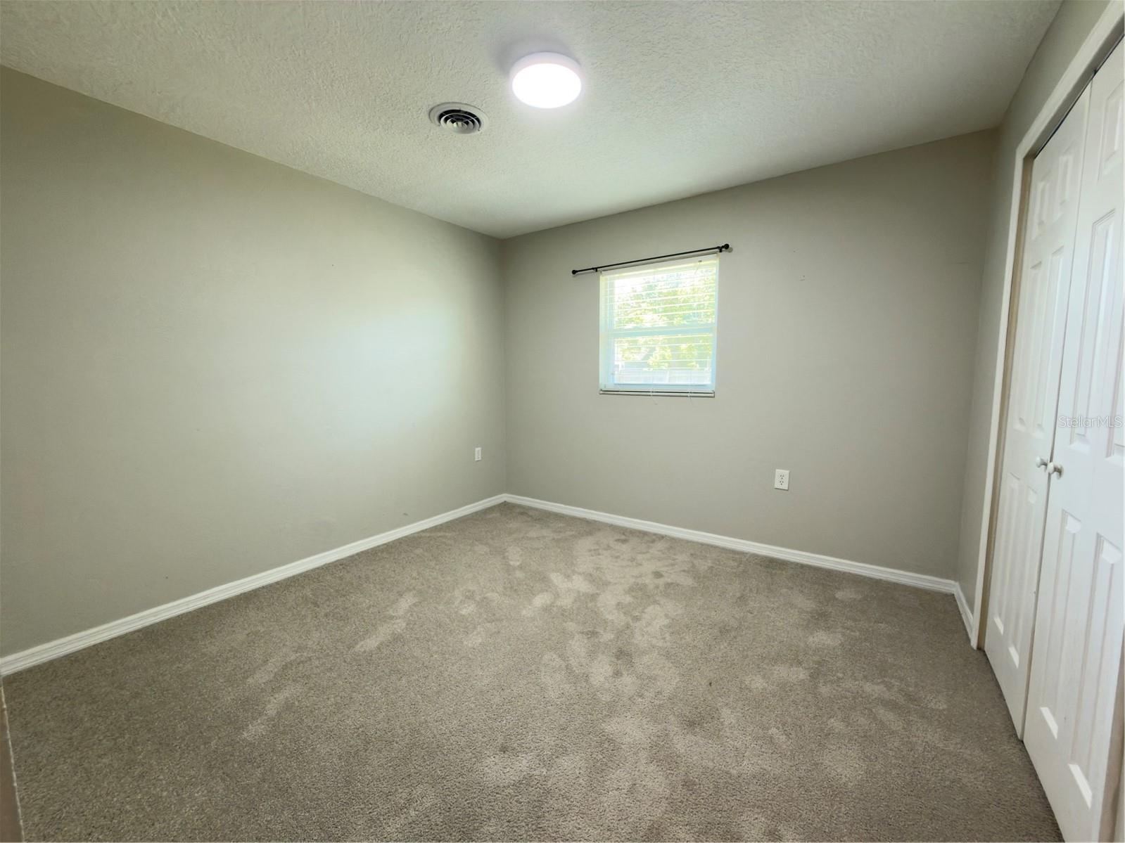 Image 15 of 28 For 4850 Lake Shore Drive