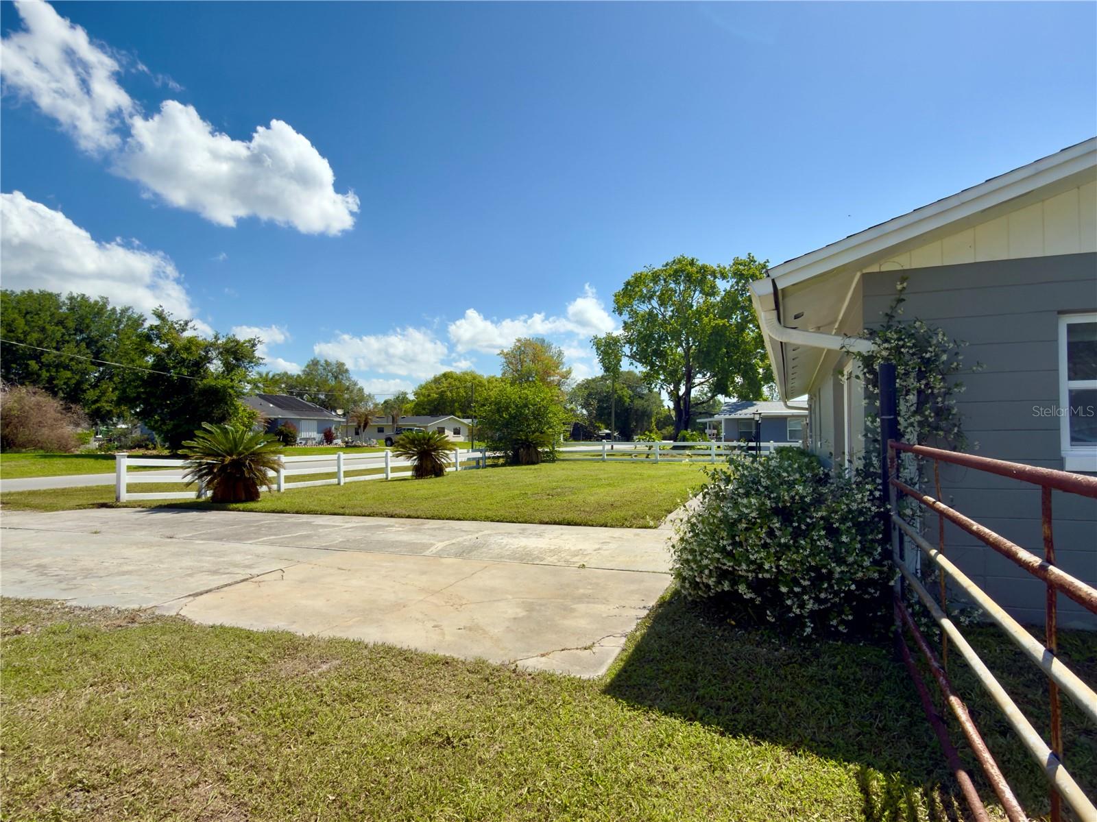 Image 20 of 28 For 4850 Lake Shore Drive