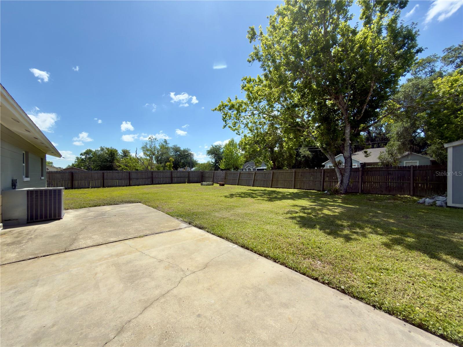 Image 26 of 28 For 4850 Lake Shore Drive