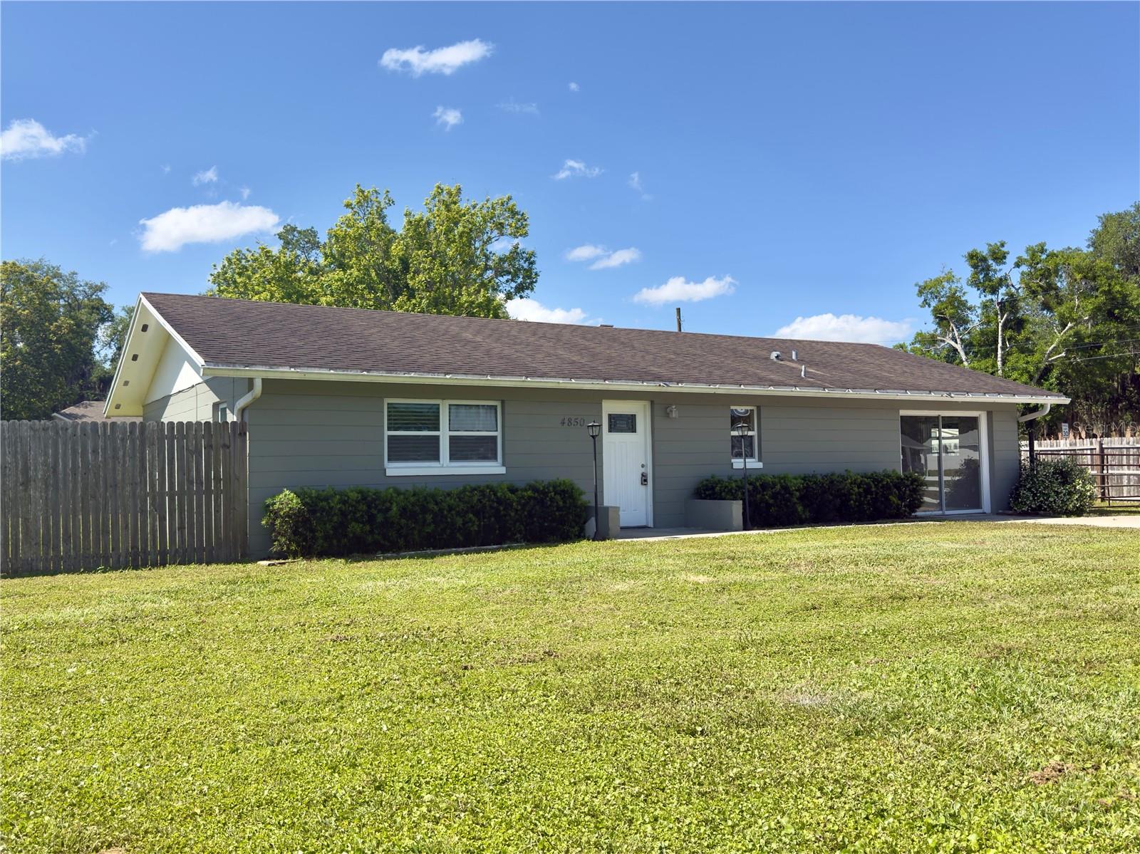 Image 27 of 28 For 4850 Lake Shore Drive