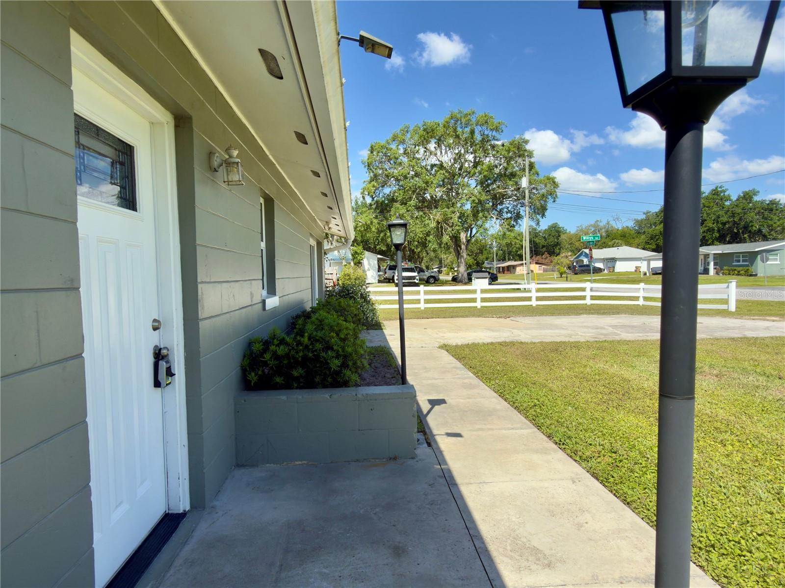 Image 5 of 28 For 4850 Lake Shore Drive