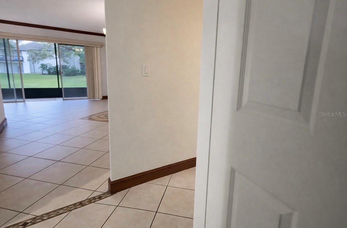 Image 8 of 35 For 4407 Semoran Boulevard 2