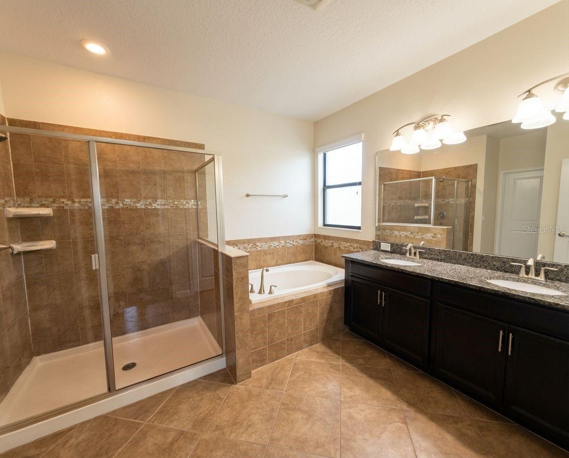 Image 12 of 15 For 14019 Snowy Owl Lane