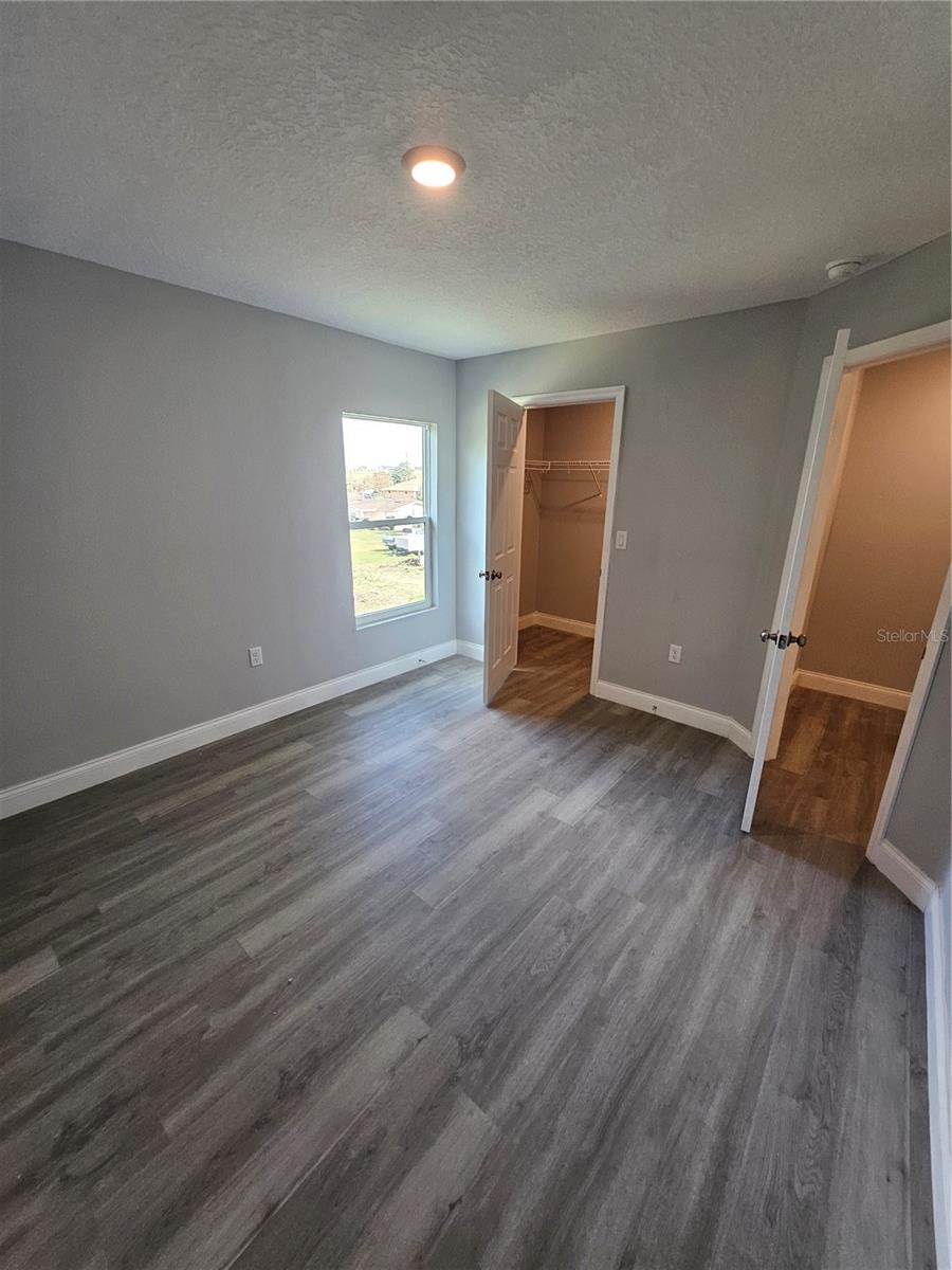 Image 7 of 7 For 1007 Tangerine Street