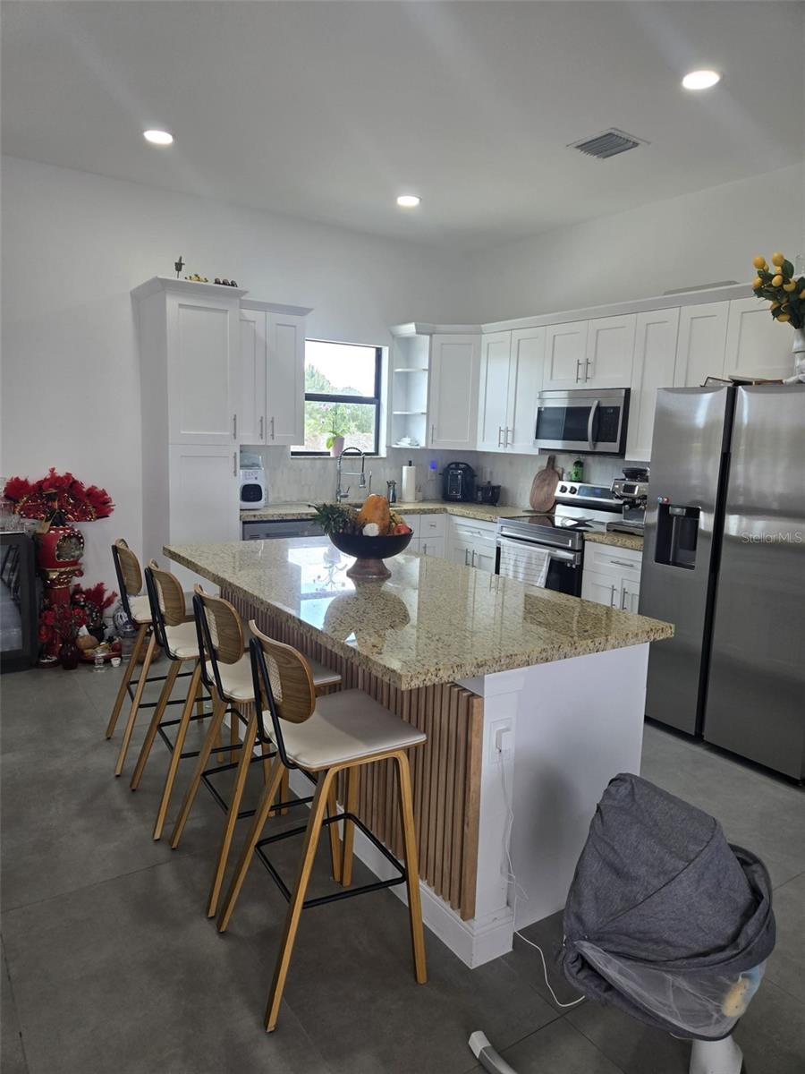 Image 10 of 25 For 1156 Helen Avenue S