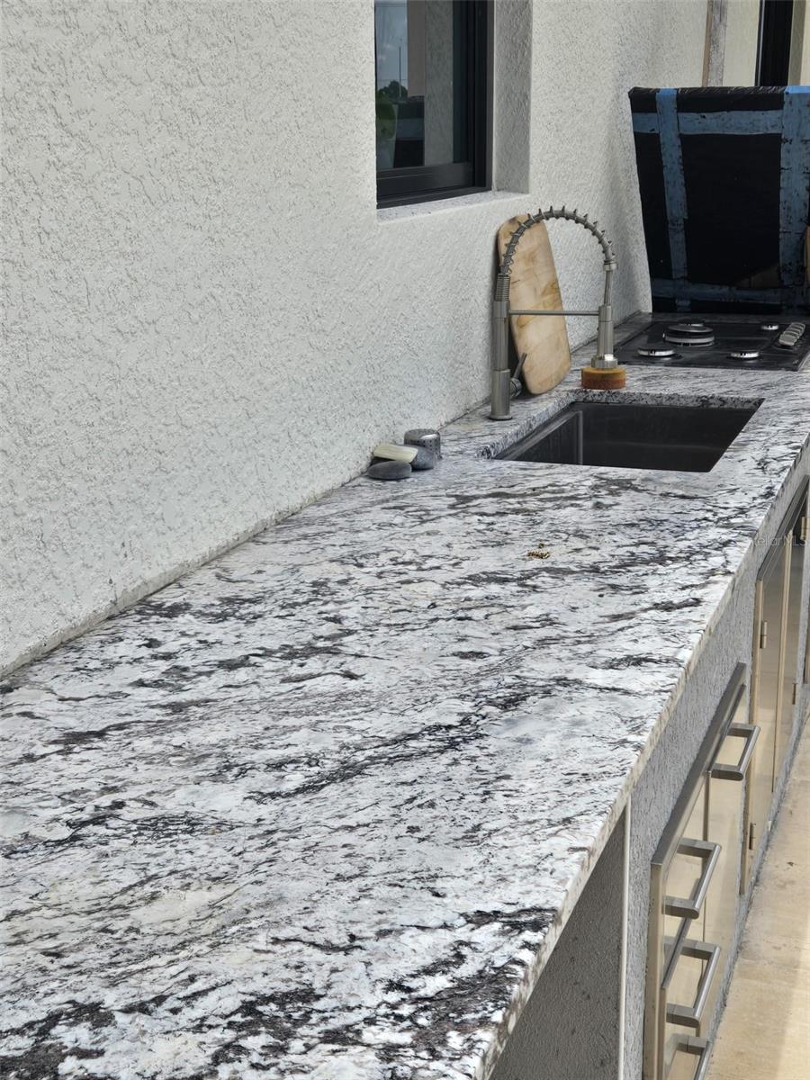 Image 11 of 25 For 1156 Helen Avenue S