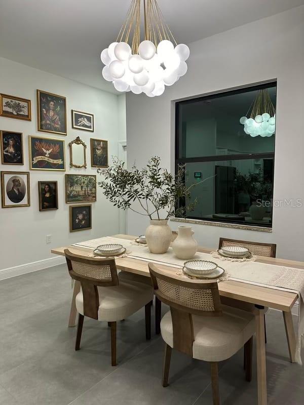 Image 4 of 25 For 1156 Helen Avenue S