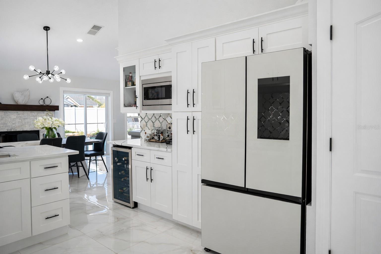 Image 15 of 54 For 1461 Mona Drive