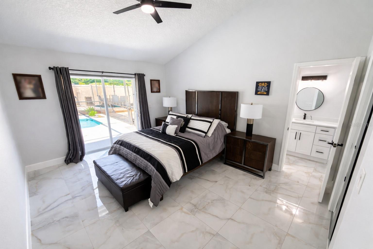 Image 18 of 54 For 1461 Mona Drive