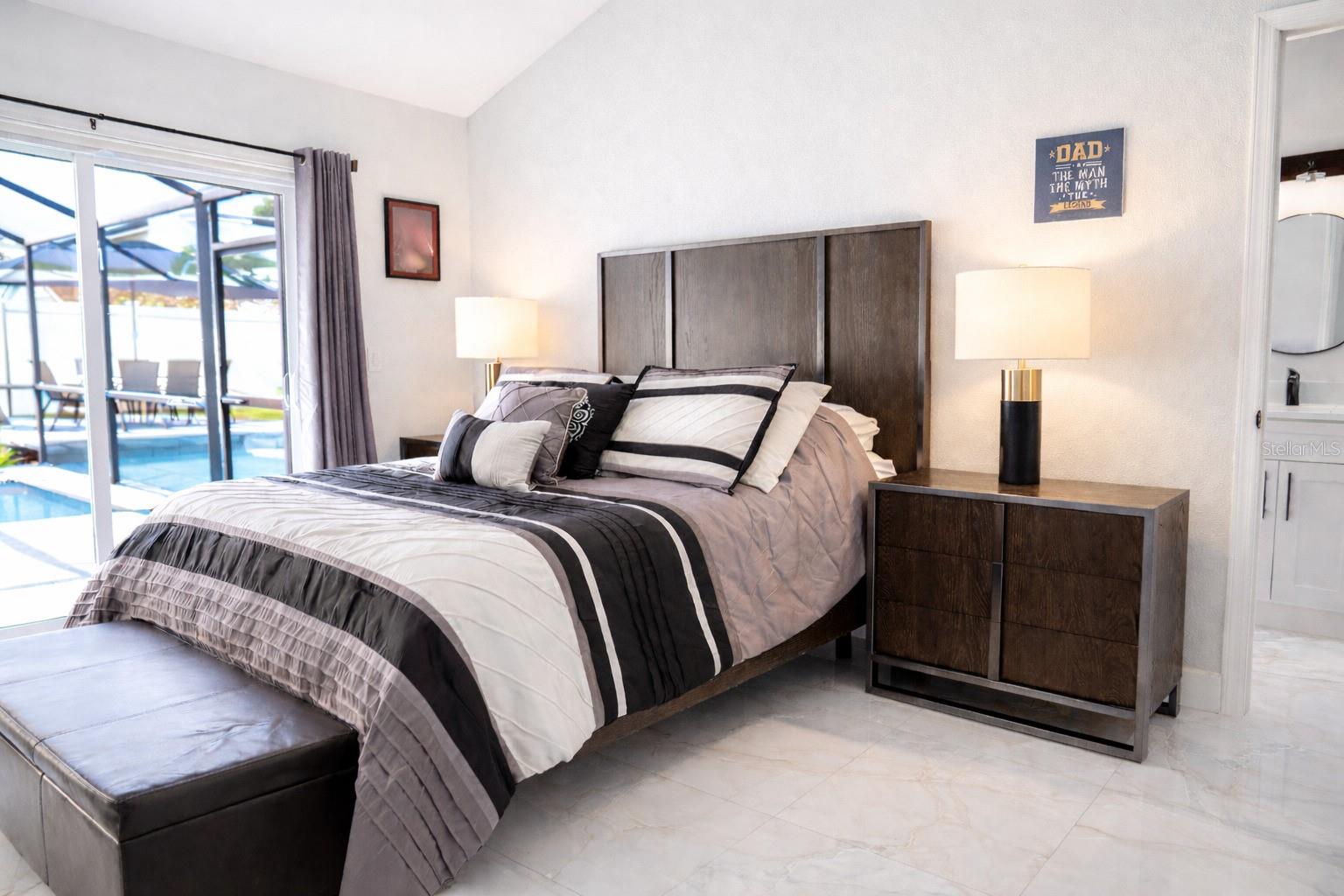 Image 20 of 54 For 1461 Mona Drive