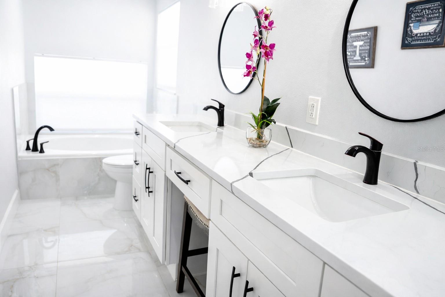 Image 23 of 54 For 1461 Mona Drive