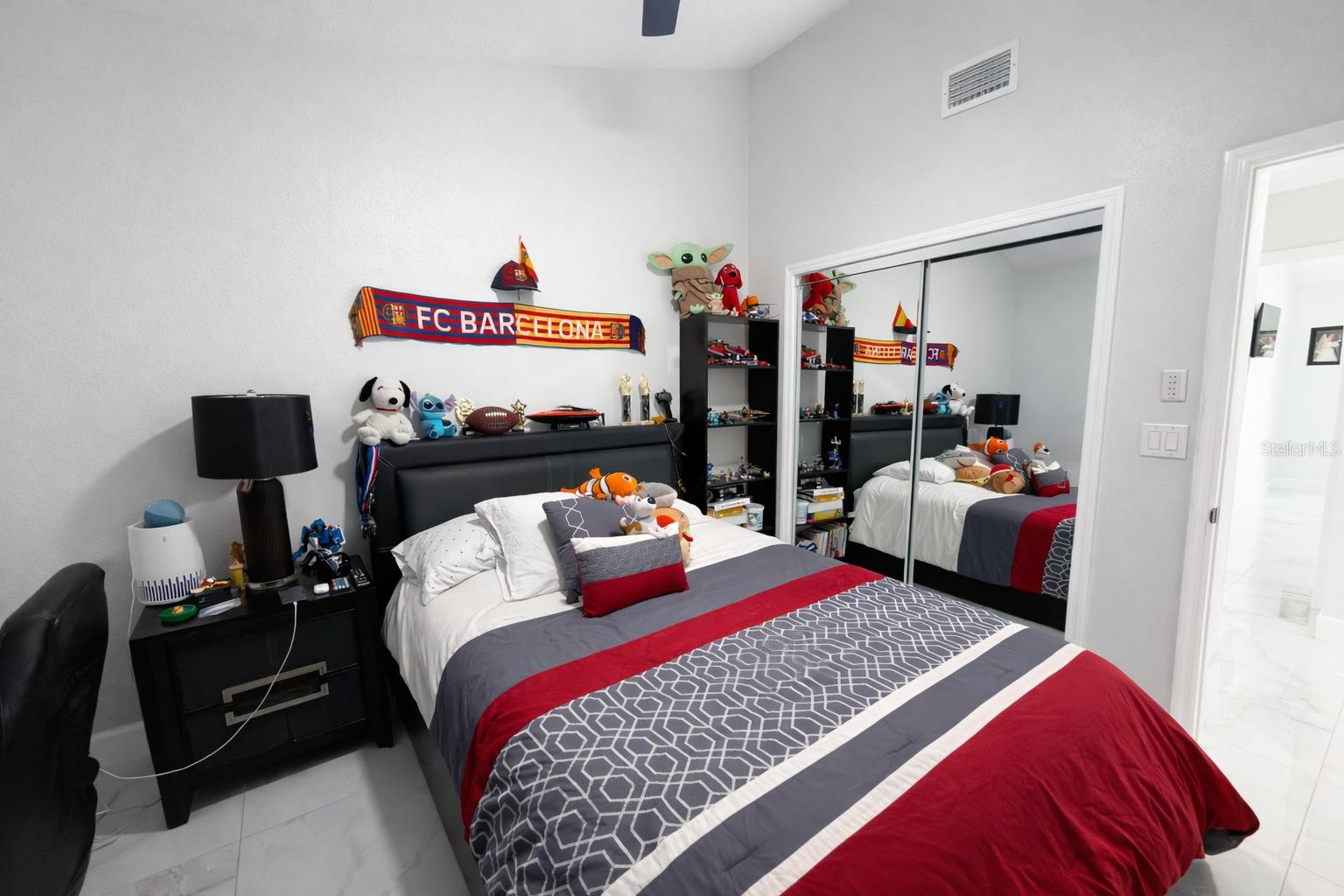 Image 28 of 54 For 1461 Mona Drive