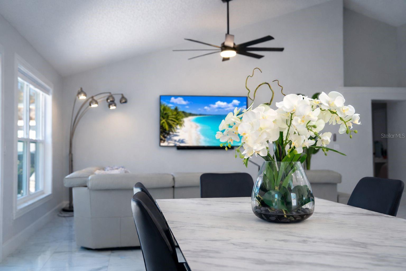 Image 9 of 54 For 1461 Mona Drive