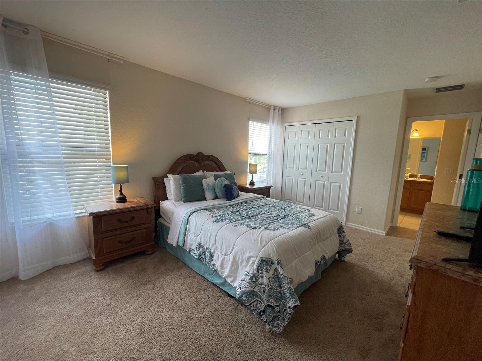 Image 39 of 68 For 141 Summer Place Loop