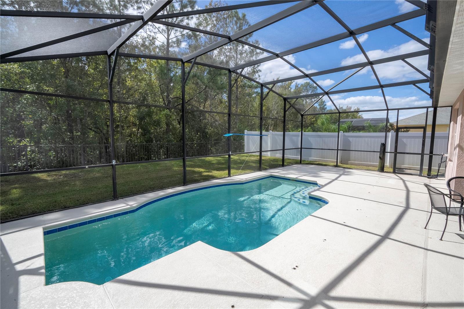 Image 22 of 24 For 4724 Blue Diamond Street