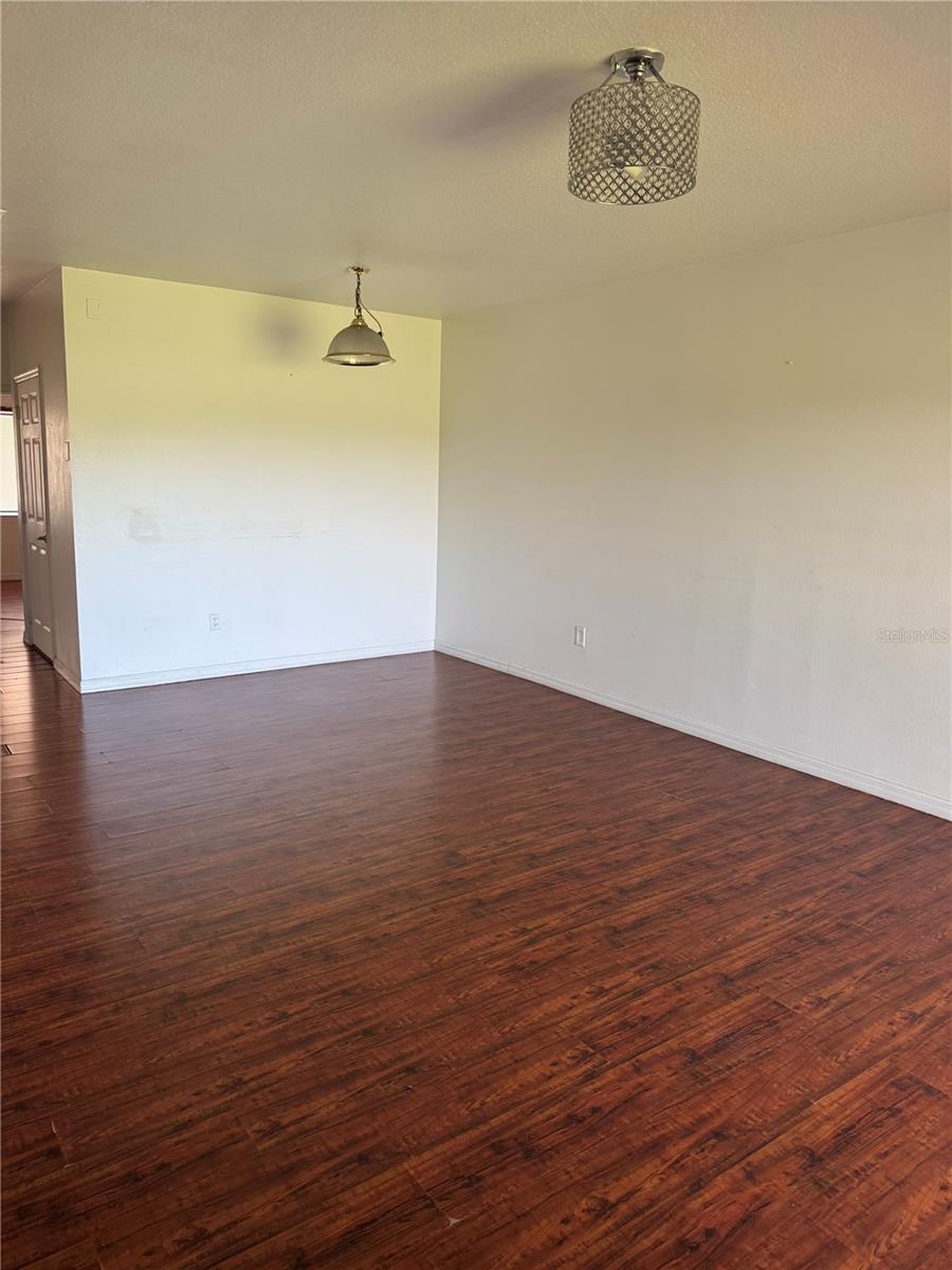 Image 10 of 26 For 495 Las Cortes Lane 203