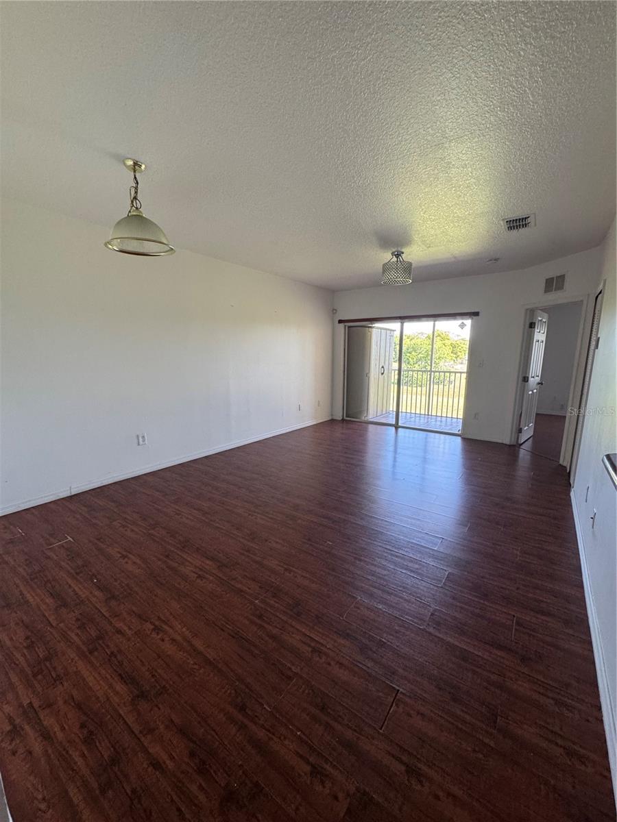 Image 3 of 26 For 495 Las Cortes Lane 203