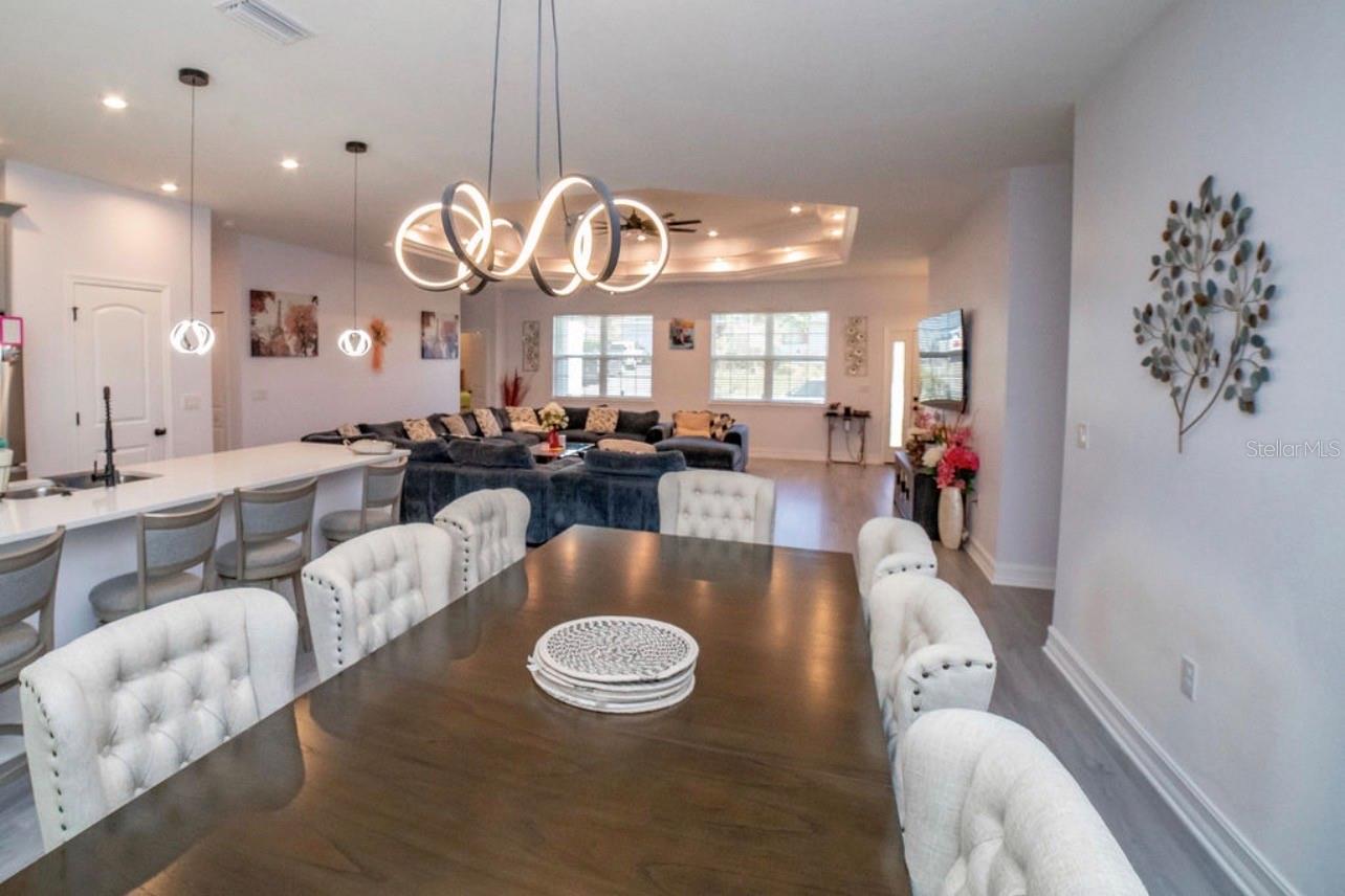 Image 12 of 27 For 842 Wildabon Avenue