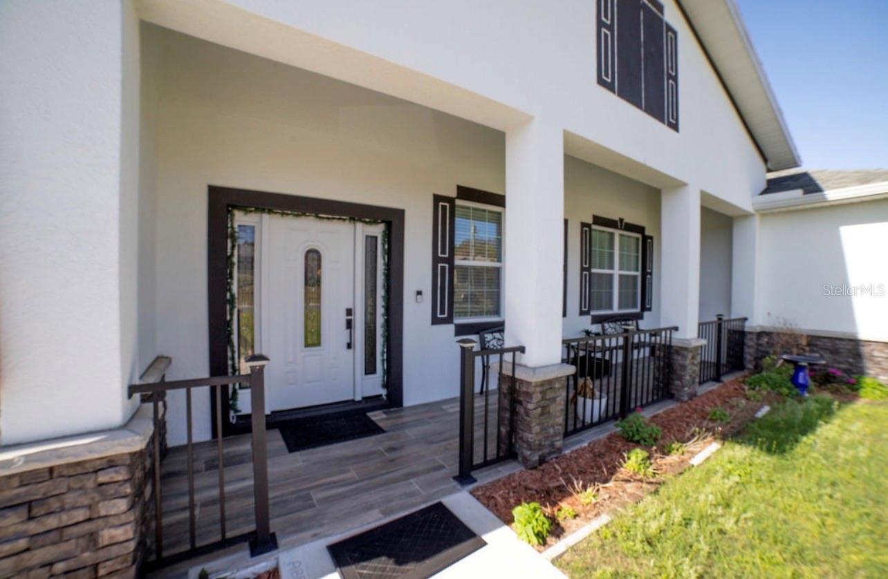 Image 3 of 27 For 842 Wildabon Avenue