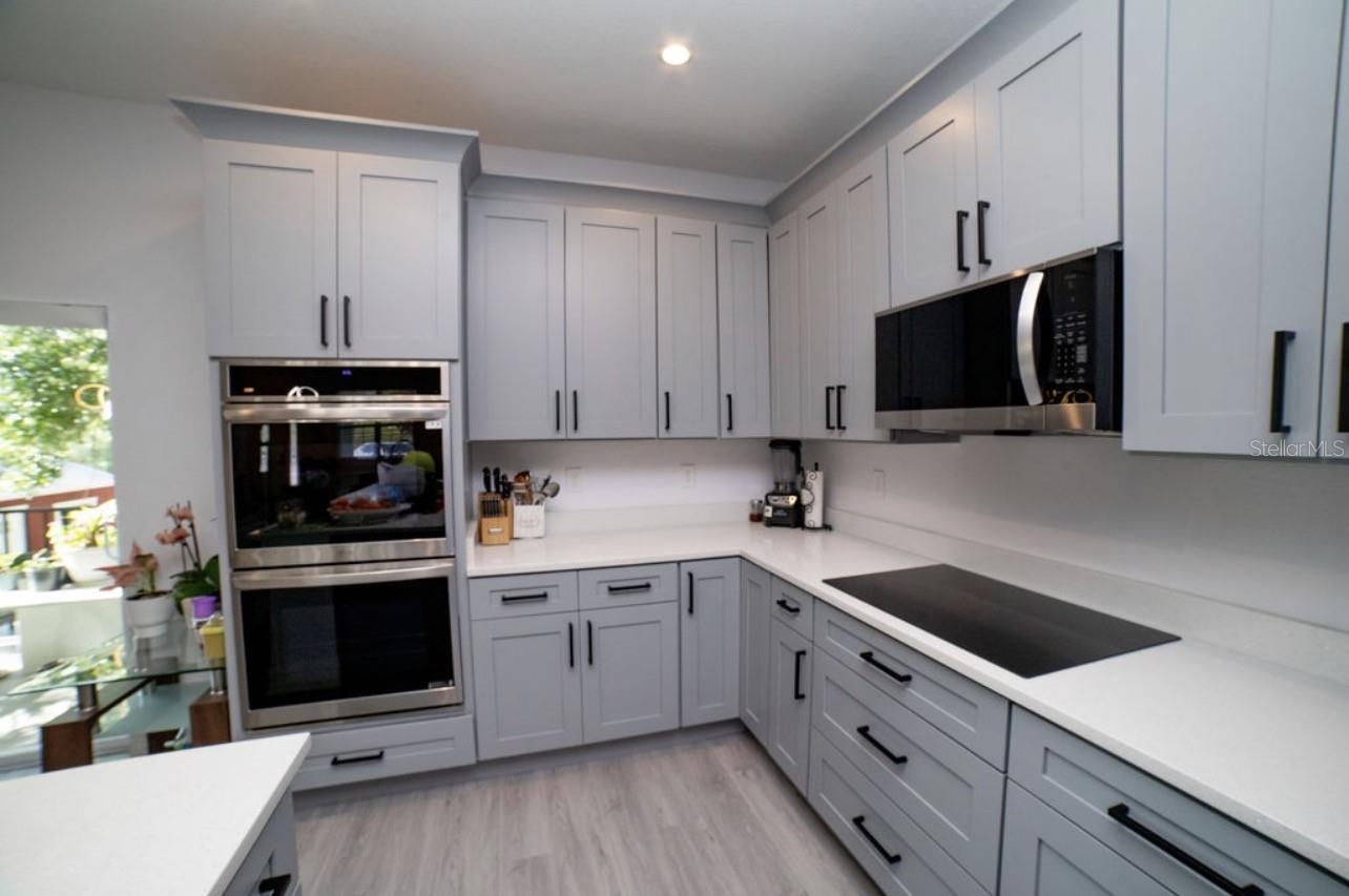 Image 9 of 27 For 842 Wildabon Avenue