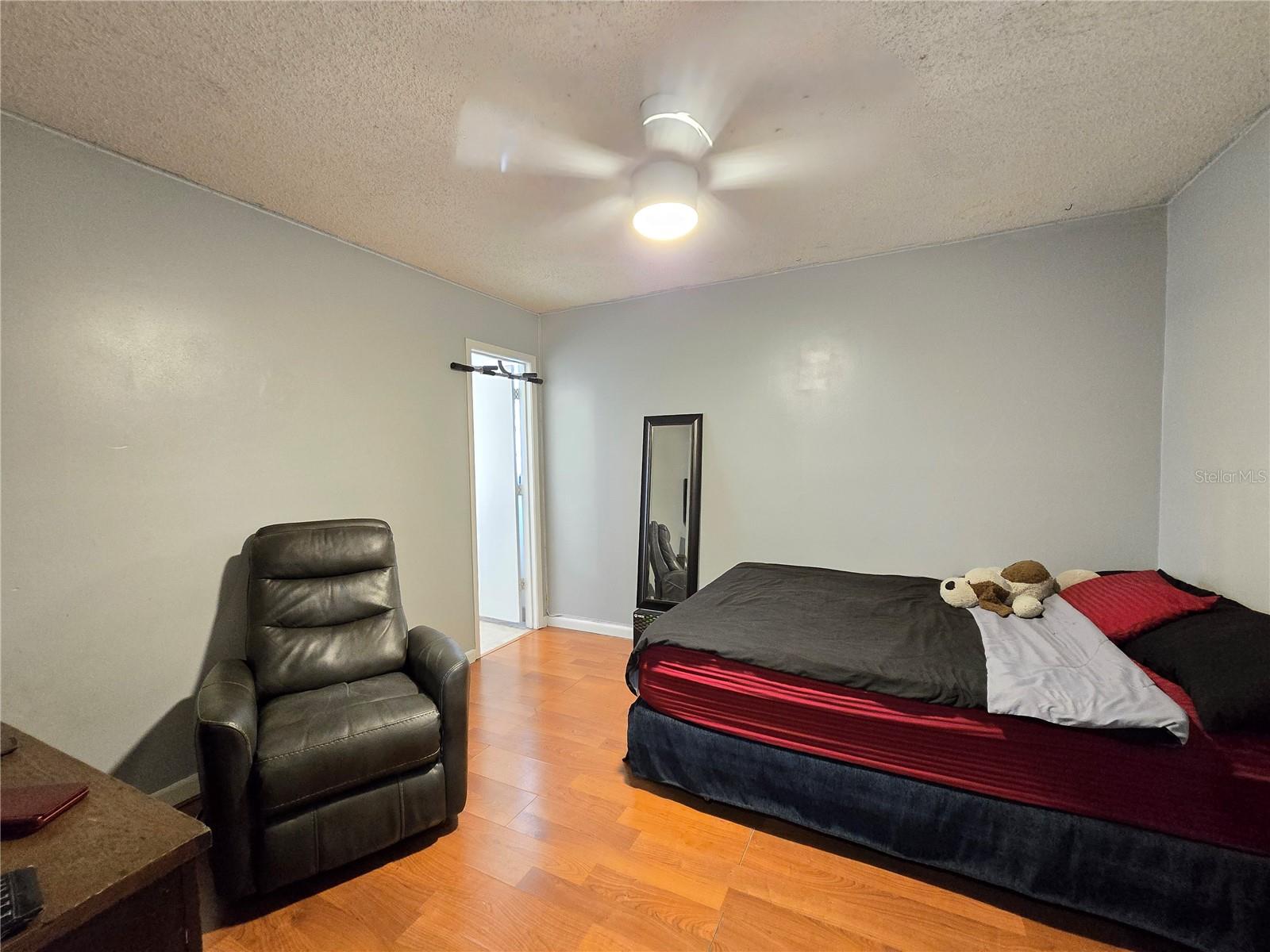 Image 29 of 42 For 1407 Ohio Avenue