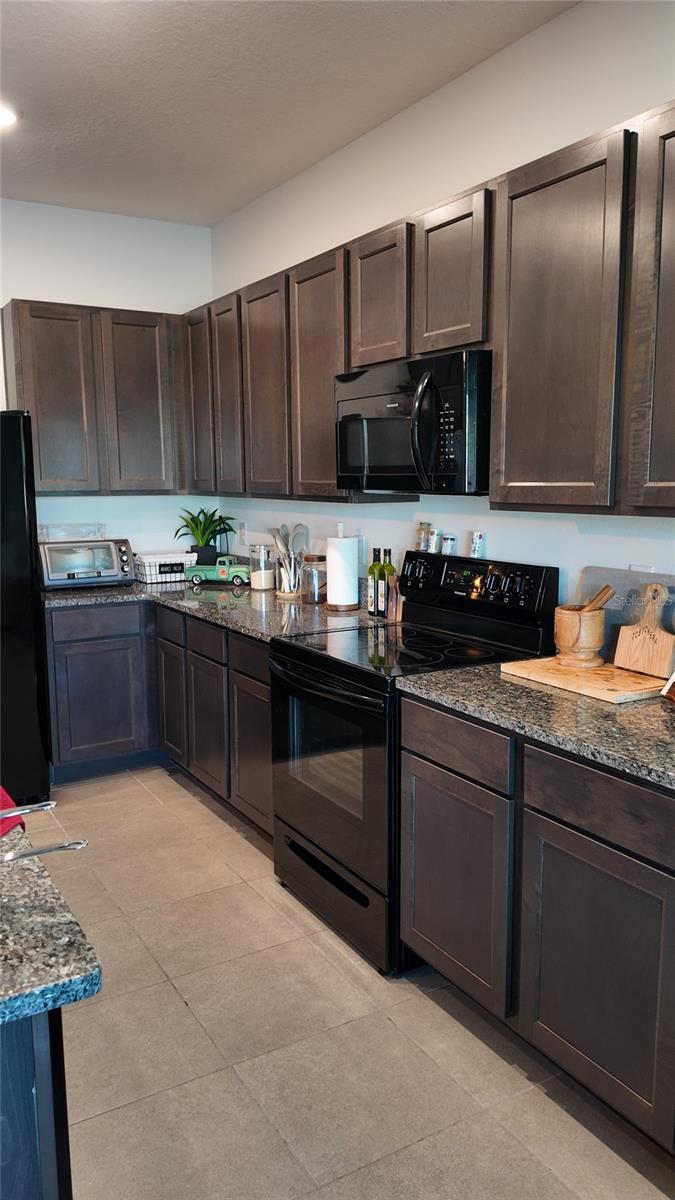 Image 18 of 26 For 8648 Falling Blue Place