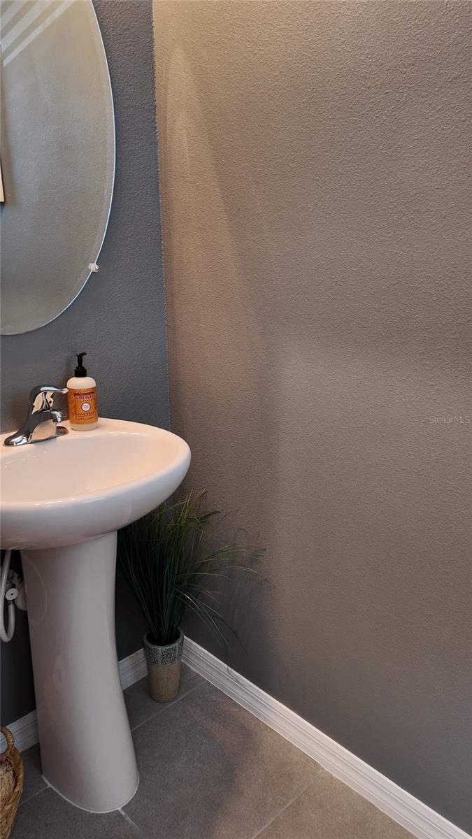 Image 19 of 26 For 8648 Falling Blue Place