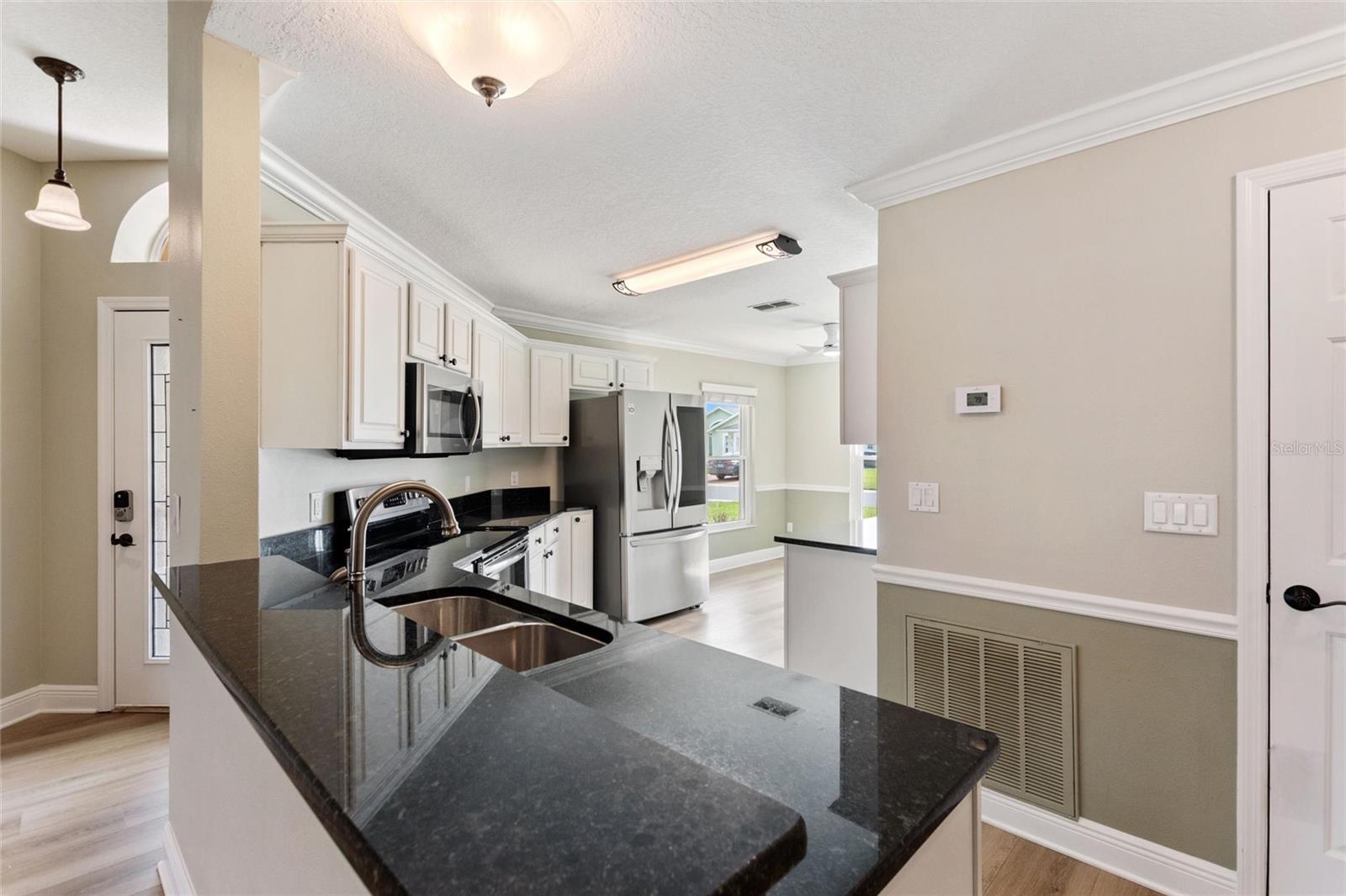 Image 10 of 60 For 125 Ridge View Dr