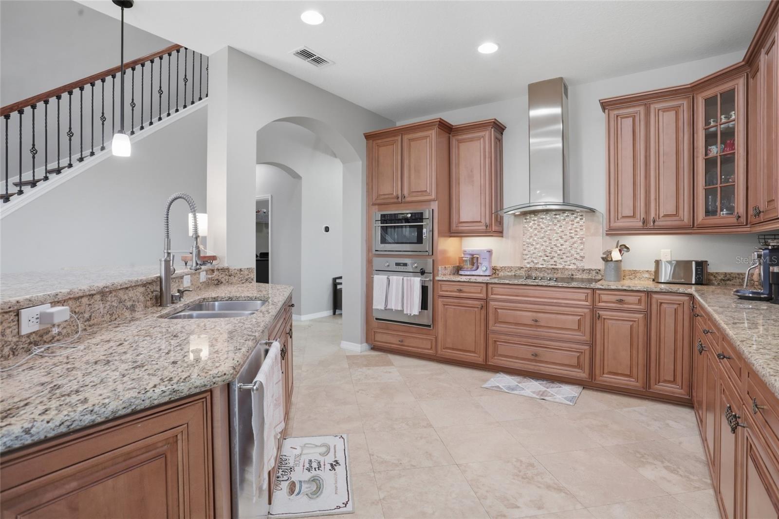 Image 12 of 66 For 1432 Brookhaven Court