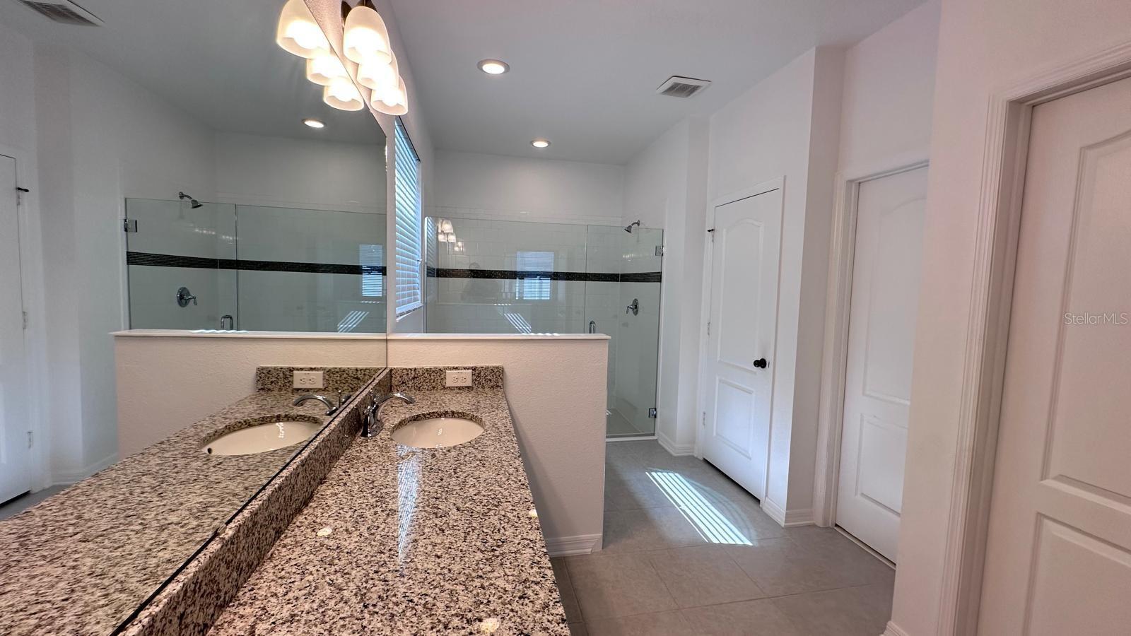 Image 26 of 40 For 3331 Forton Drive