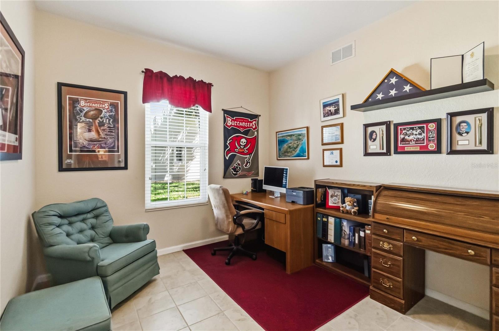 Image 17 of 29 For 3001 Laurel Park Lane 106