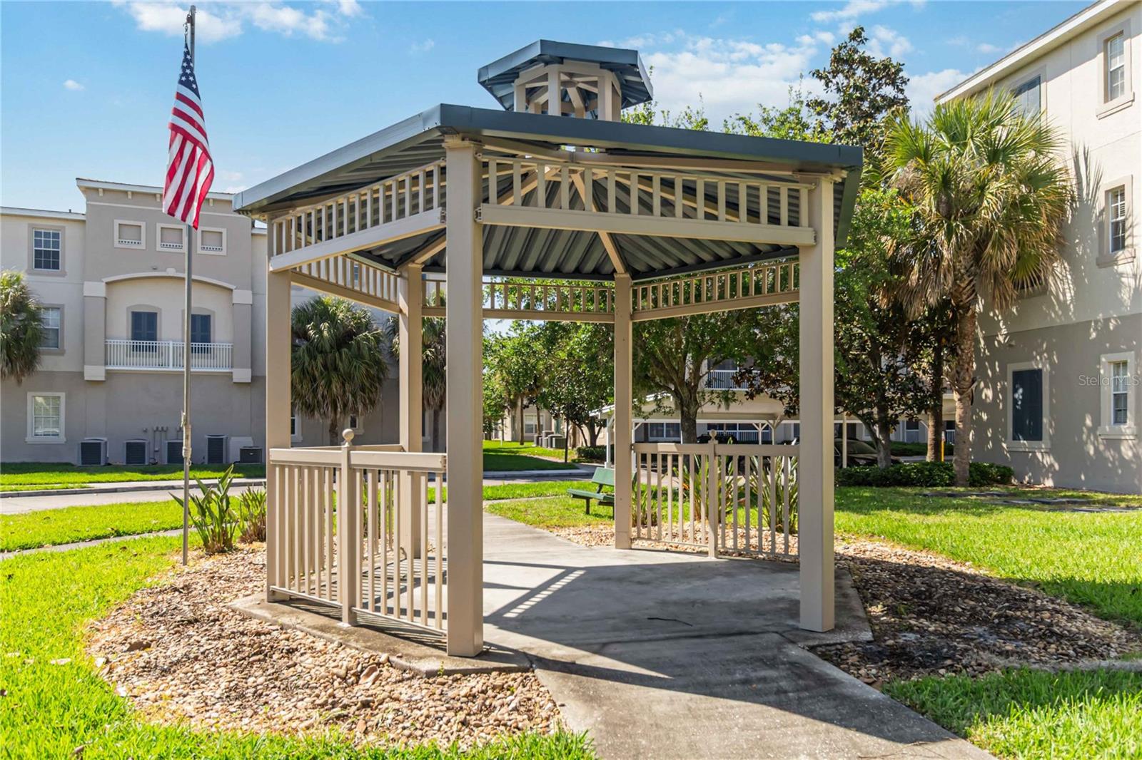 Image 27 of 29 For 3001 Laurel Park Lane 106