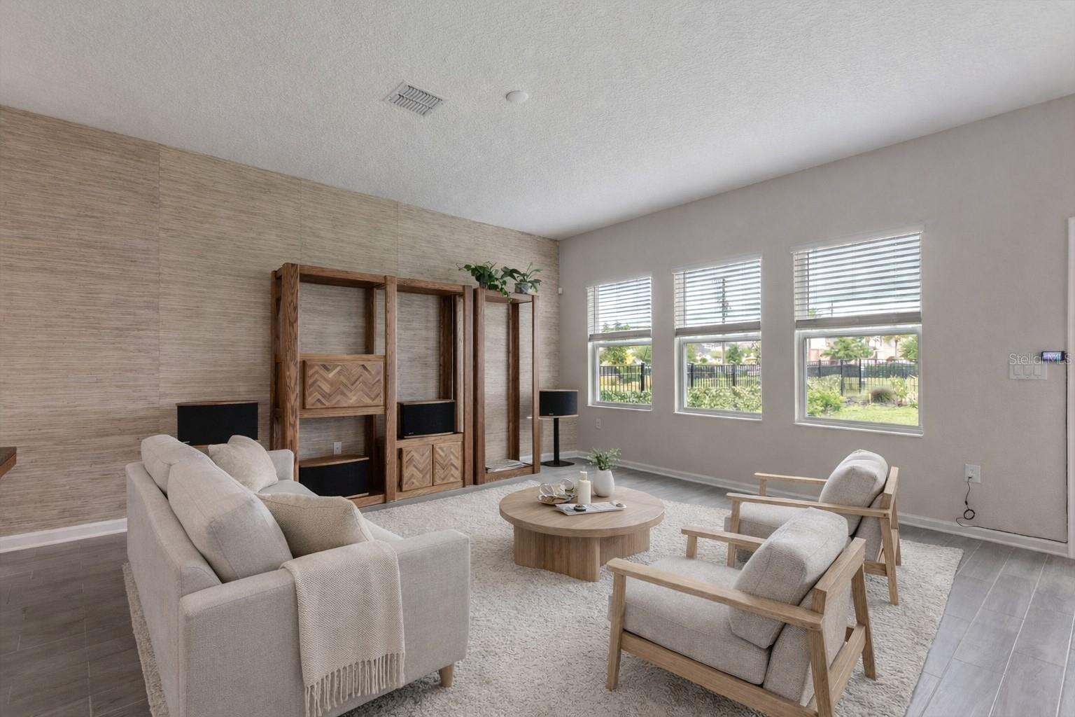 Image 10 of 66 For 8995 Fluffy Lie Court