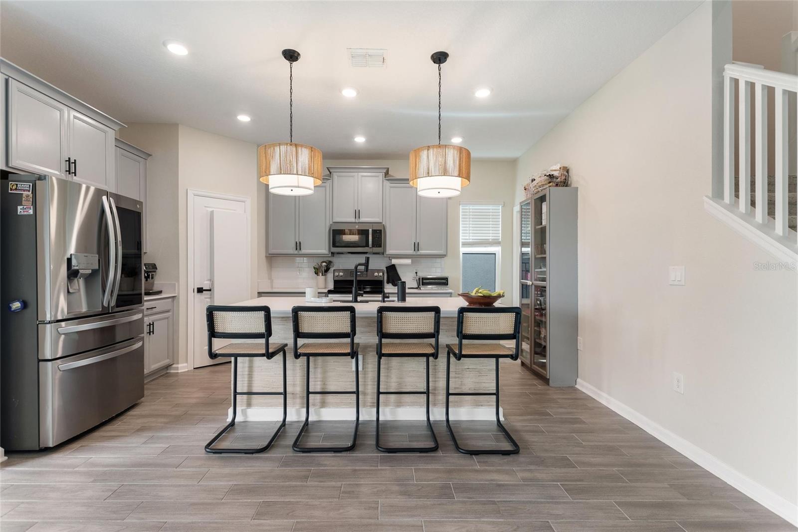 Image 13 of 66 For 8995 Fluffy Lie Court