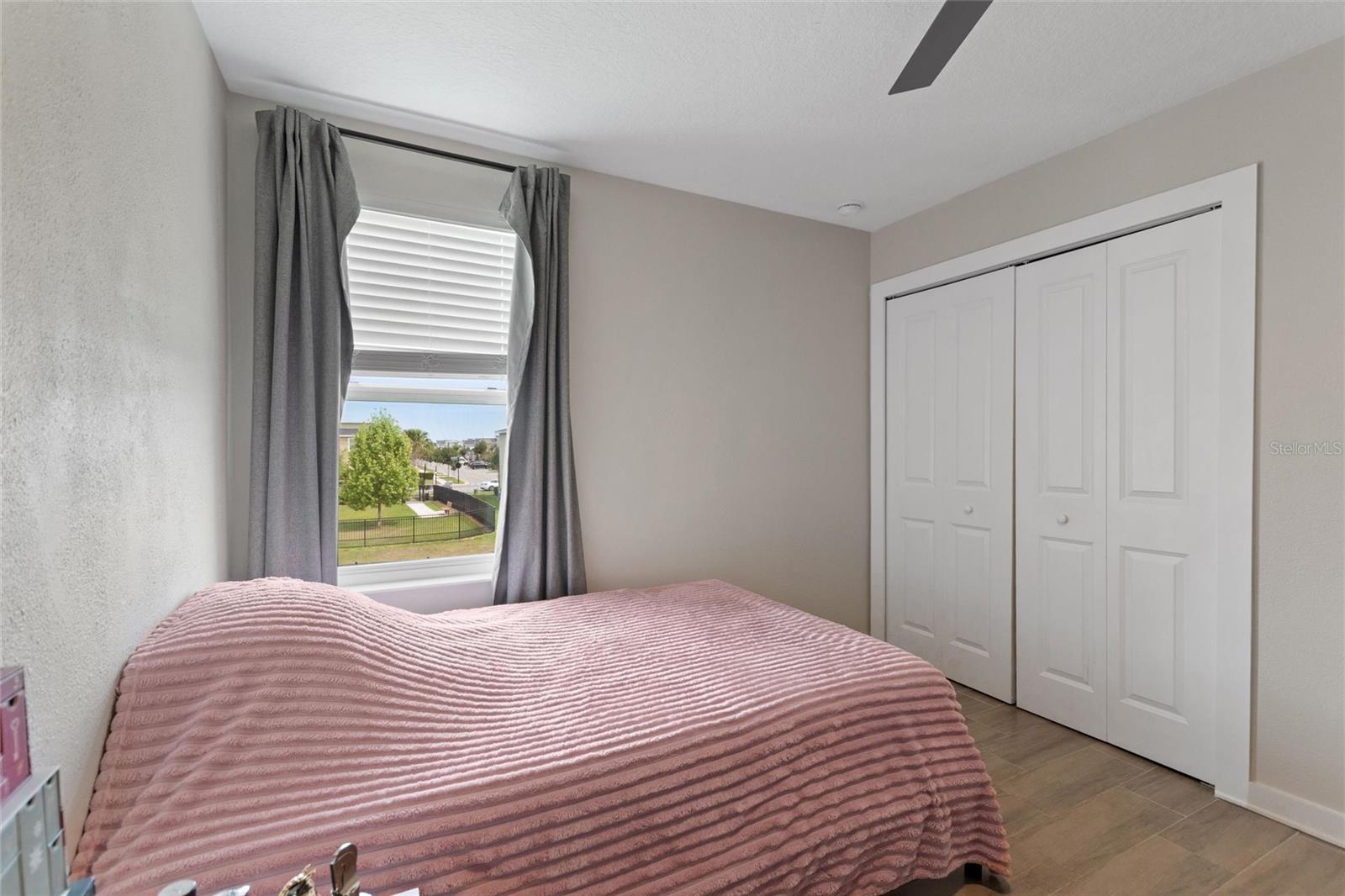 Image 30 of 66 For 8995 Fluffy Lie Court