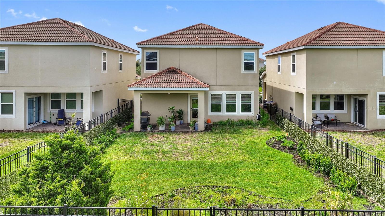 Image 36 of 66 For 8995 Fluffy Lie Court