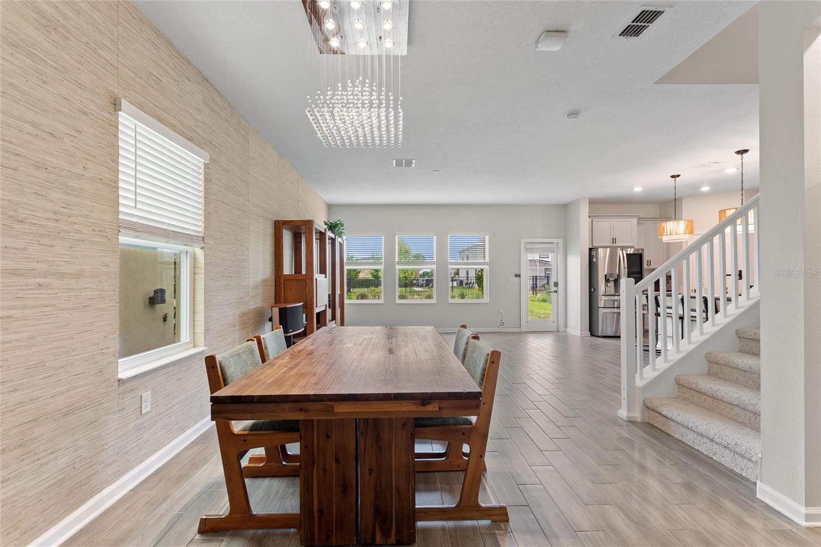 Image 5 of 66 For 8995 Fluffy Lie Court