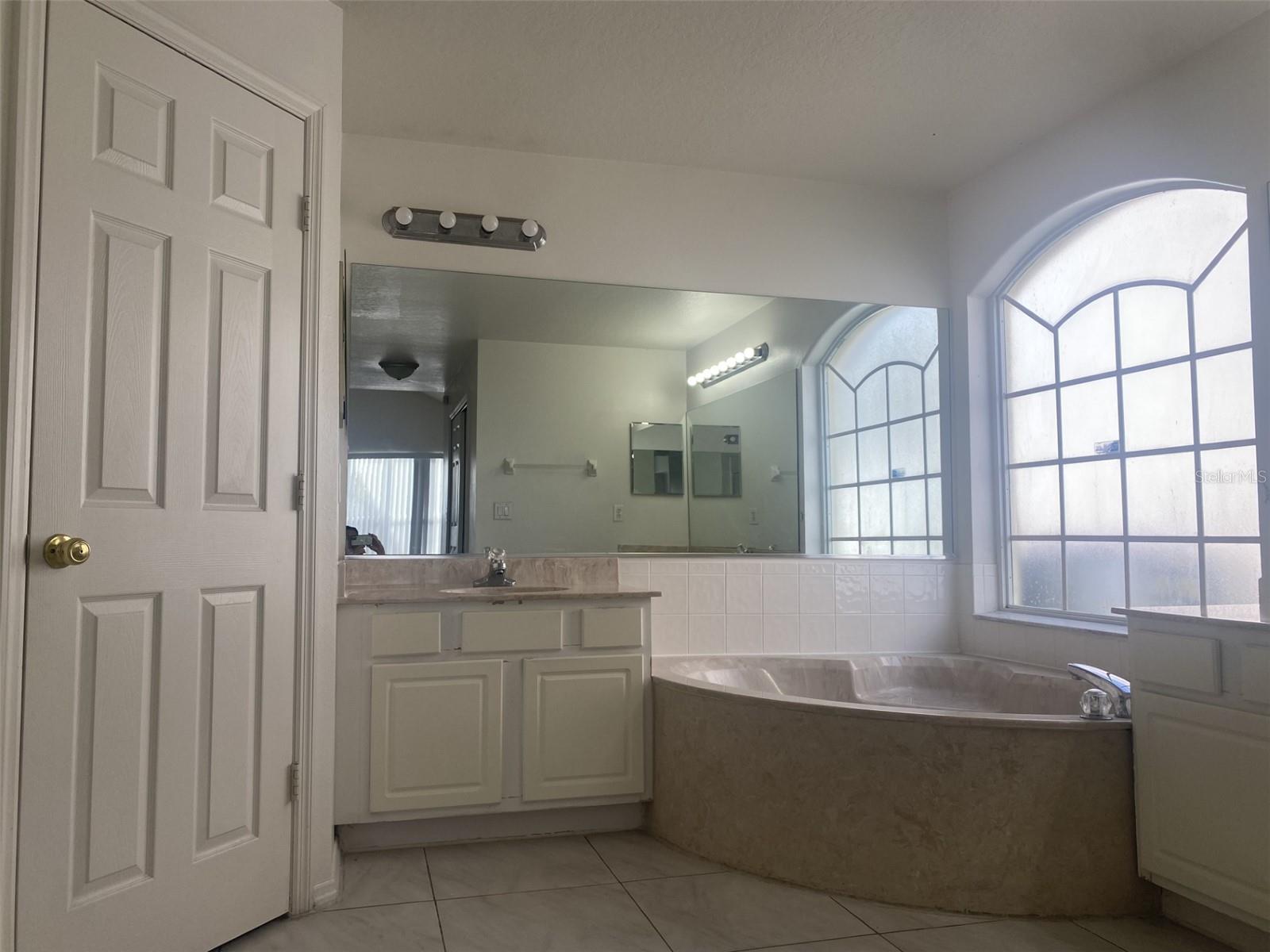 Image 20 of 37 For 1611 Capesterre Drive