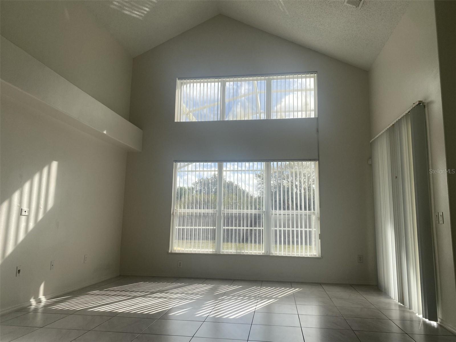 Image 9 of 37 For 1611 Capesterre Drive