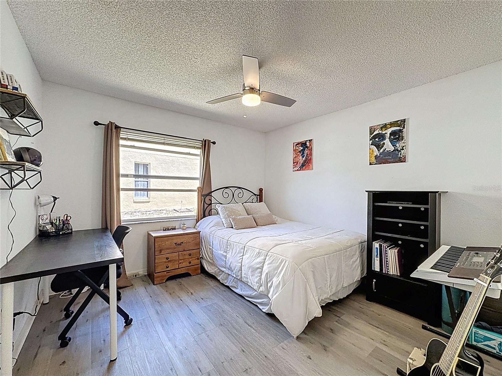 Image 14 of 21 For 566 Montana Avenue