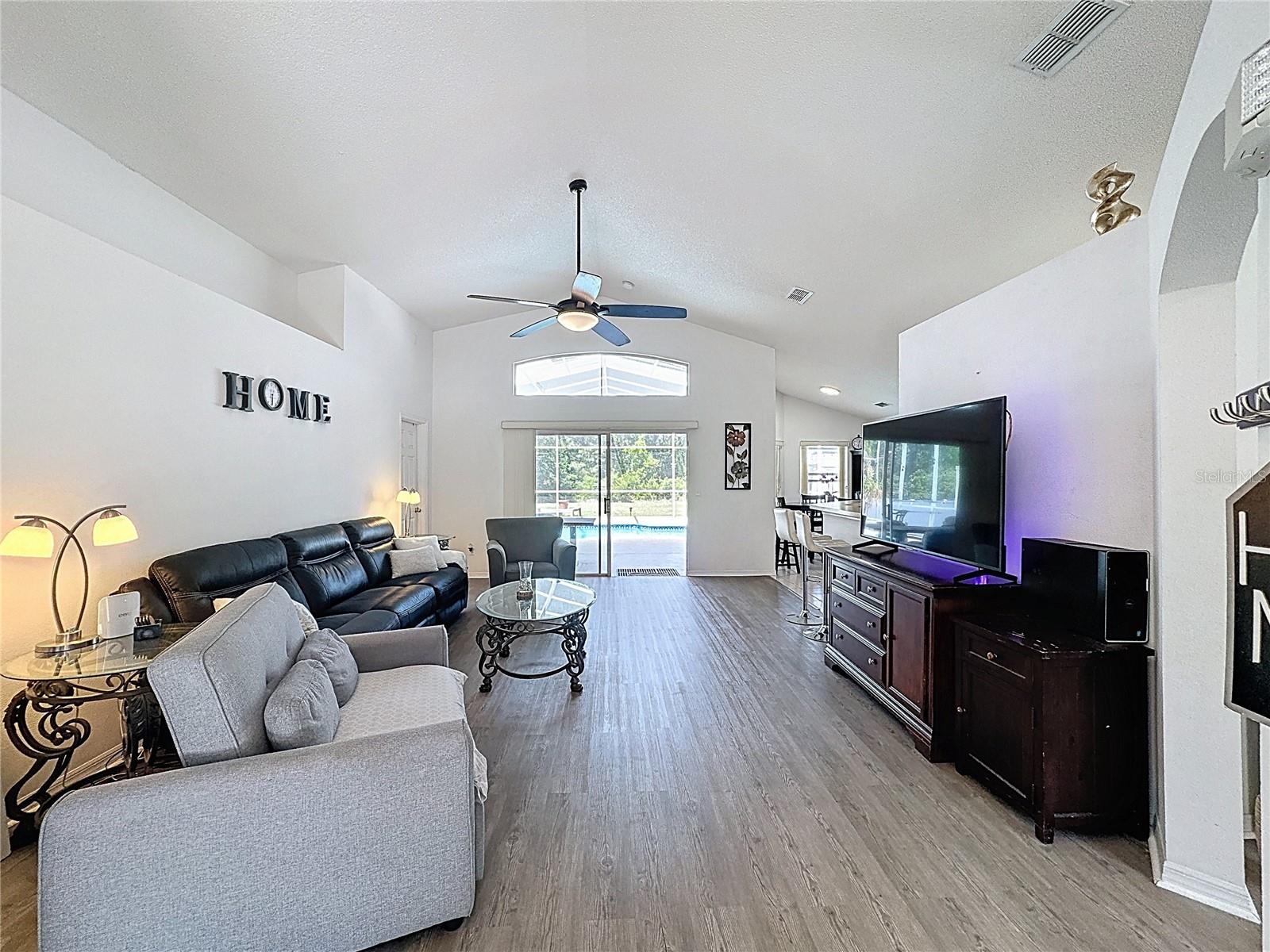 Image 3 of 21 For 566 Montana Avenue